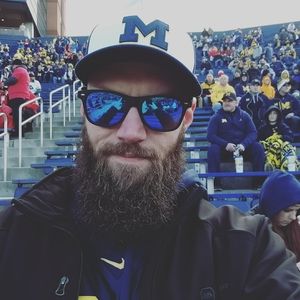 Meet your Posher, Michael